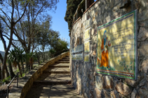 Pujant a l´ermita de la Mare de Déu de les Alegries.