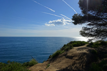 Vistes del mar des de la punta de Fenals.