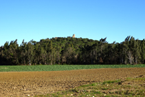 El castell de Sant Iscle des de Can Gener.