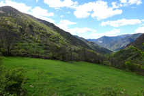 Prats de pastura a la vall d´Unarre.