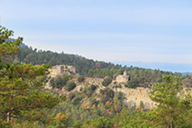 Vistes a Sant Pere de Marfà.