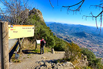 L´inici del camí de descens per la Drecera.