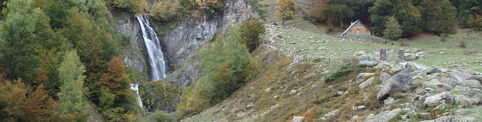Saut deth Pish a la vall de Varradòs