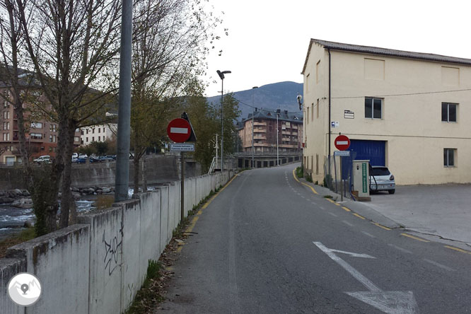 Tornafort i la vall de Siarb des de Sort 1 