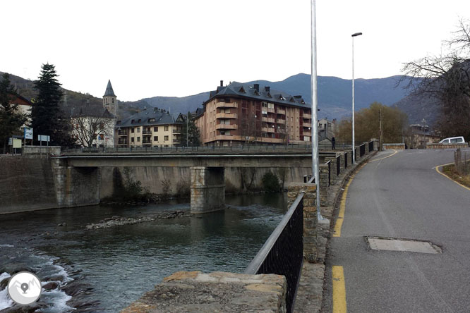 Tornafort i la vall de Siarb des de Sort 1 