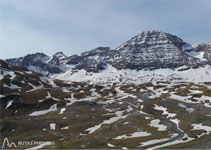 Davant nostre, el Taillón (3.144m d´altura), a l´extrem occidental del Parc Nacional d´Ordesa i Mont Perdut.