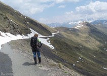 Ja només ens queda l´últim tros d´asfalt des del port de Bujaruelo fins al coll de Tentes.