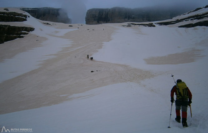 Taillón (3.144m) per la Bretxa de Rotllan 2 