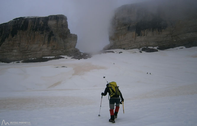 Taillón (3.144m) per la Bretxa de Rotllan 2 