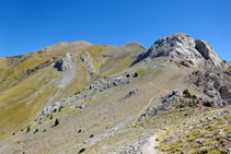 Distingim clarament el nostre camí cap a la Tosa d´Alp.