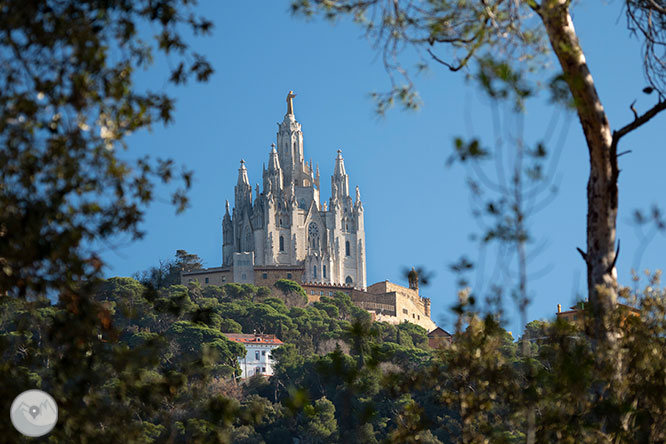 De Vallvidrera al Tibidabo per la font de la Budellera 1 