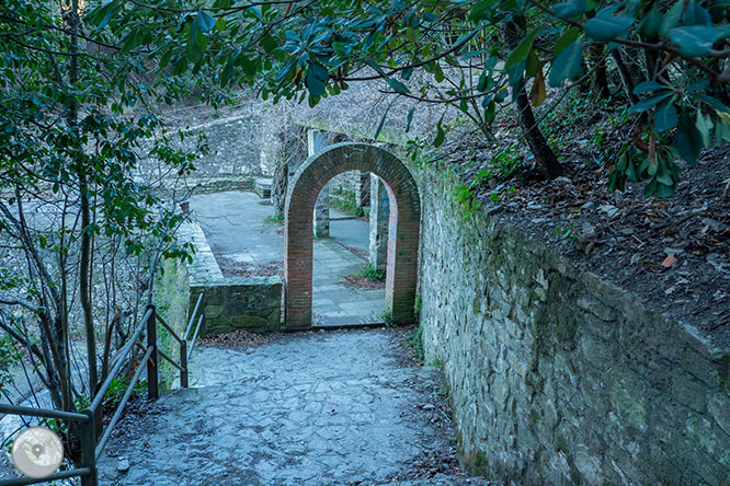 De Vallvidrera al Tibidabo per la font de la Budellera 1 