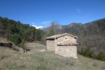 Exterior de l´ermita de Sant Joan de l´Avellanet.