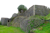 Contraforts (fora de ruta).